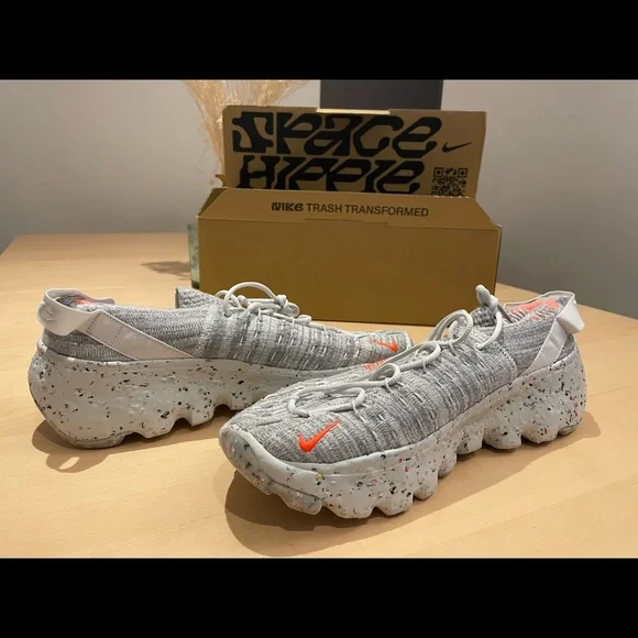 Nike Space Hippie 04, new with box, never used. Brand New Nike Space Hippie 04 Grey Volt Size 7 CZ6398-001  main image 2